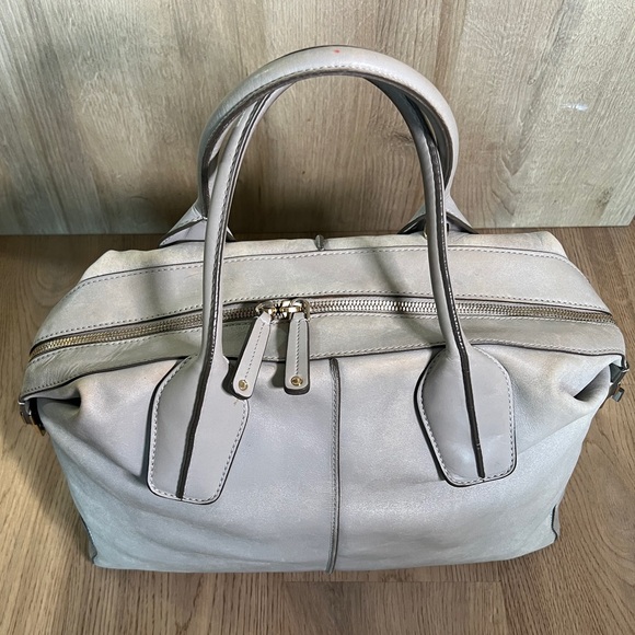 Tod’s Large Leather Duffle Bag Lt Grey - Picture 9 of 14